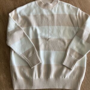 Jessica Simpson Women's Tan and White Striped Crewneck Sweater